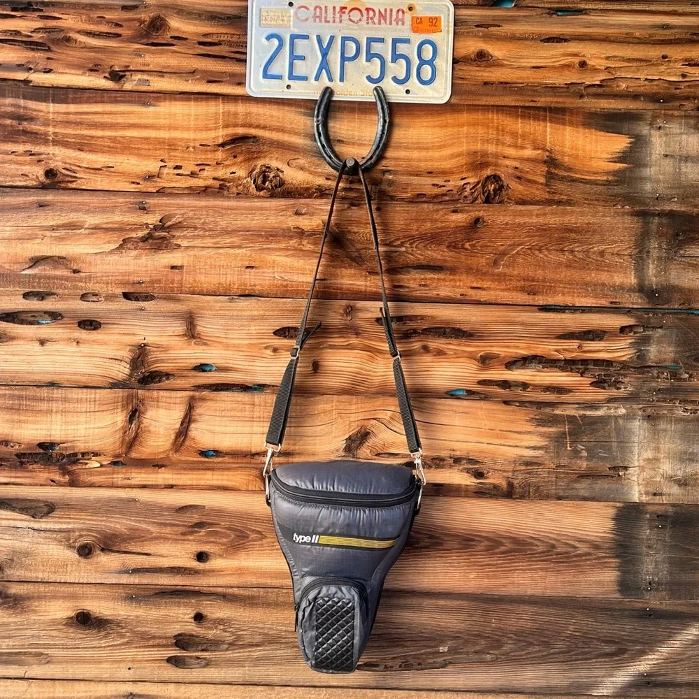 VINTAGE | Tamrac Type II Model 2530 Camera Bag Gray Foam Padding Shoulder Strap